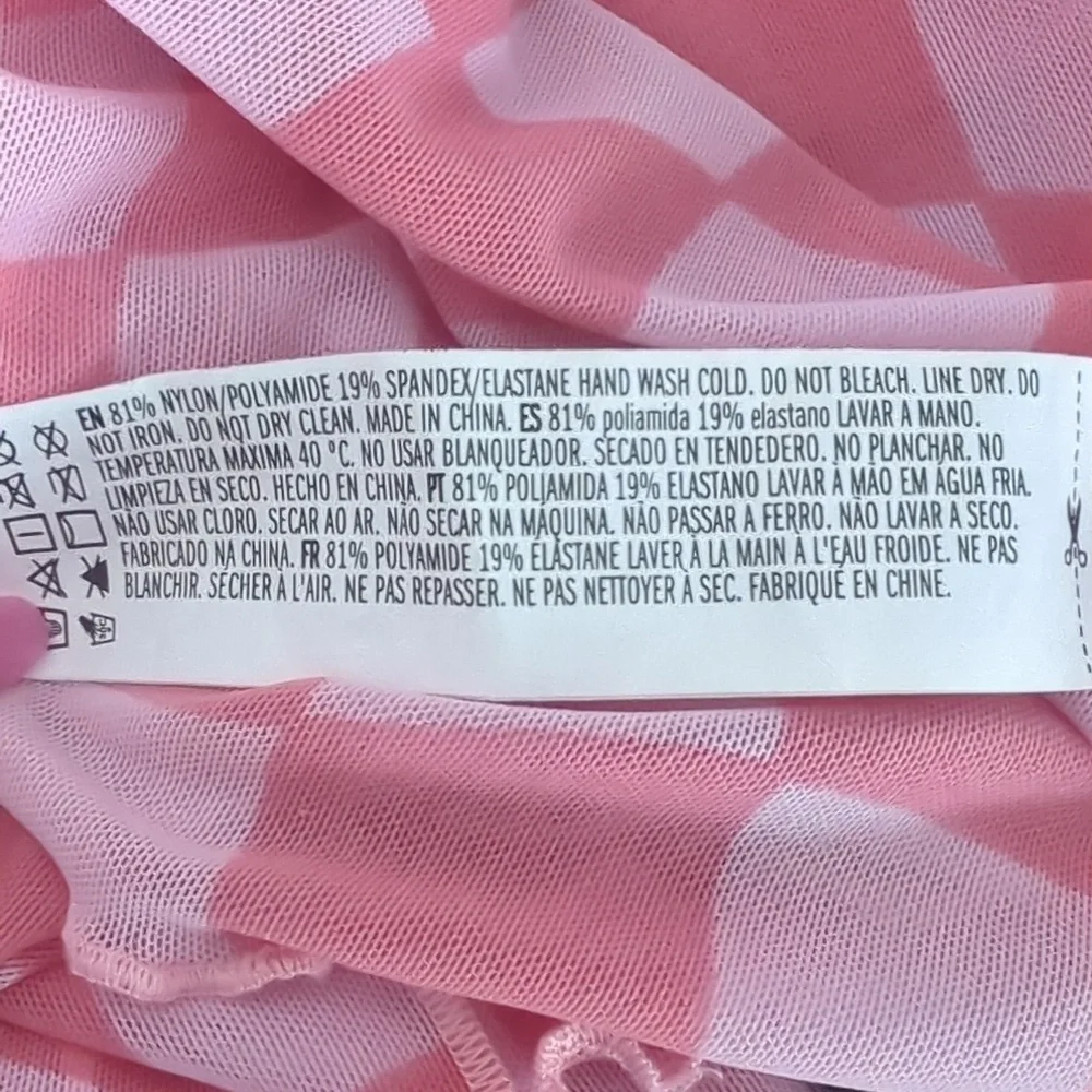 Y2K Mesh Pink Lettuce Hem Crop Top - Picture 4 of 5